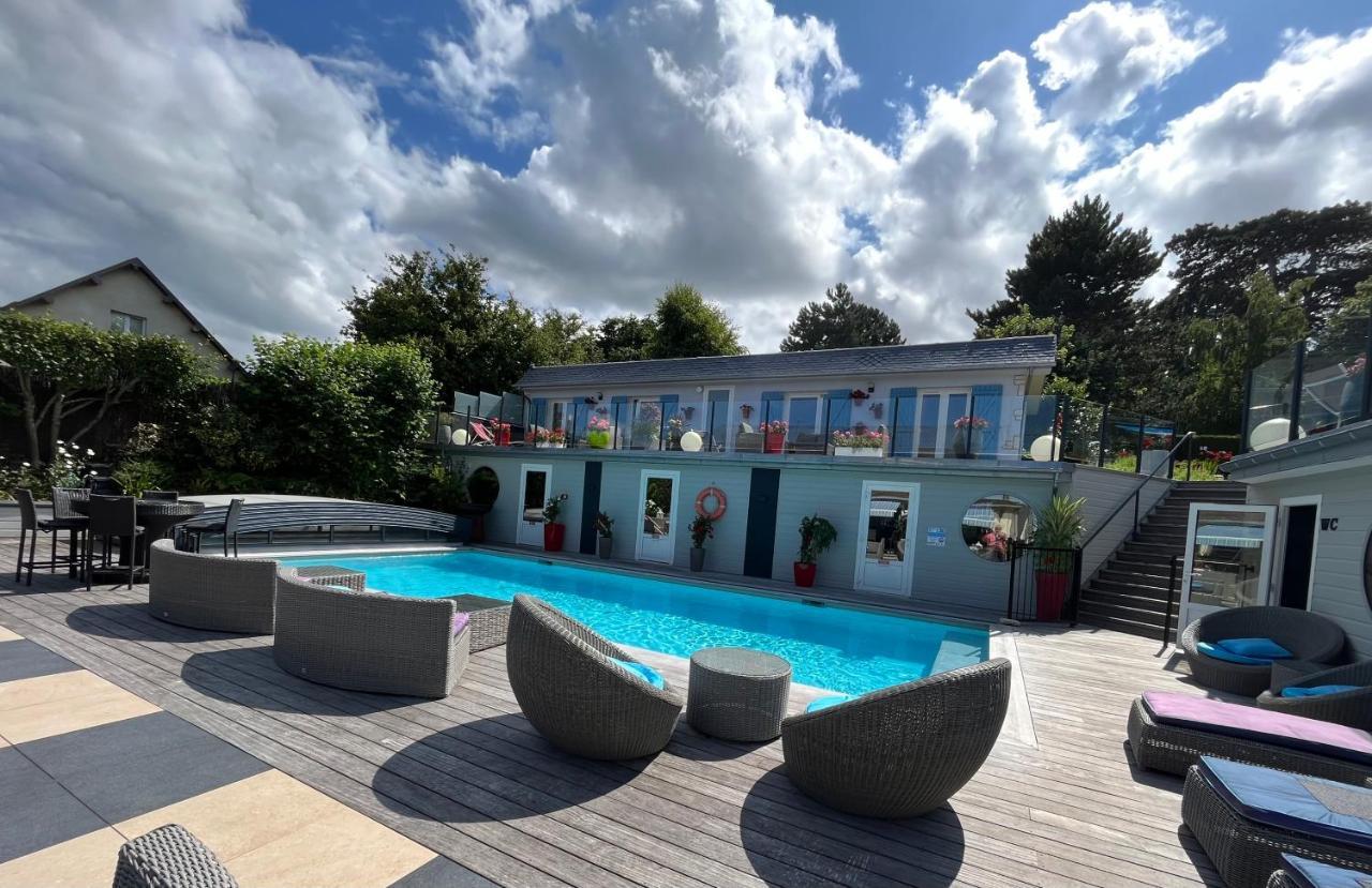 Hotel La Piscine Villers-sur-Mer Εξωτερικό φωτογραφία
